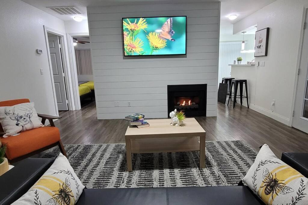 L - Fully Remodeled And Professionally Decorated Las Vegas Dış mekan fotoğraf